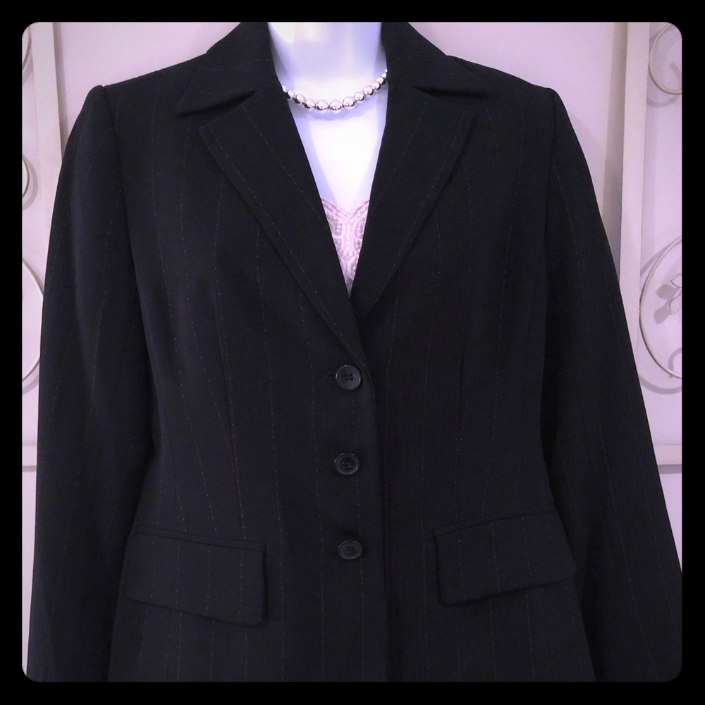 Covington Classic Black Suit Blazer